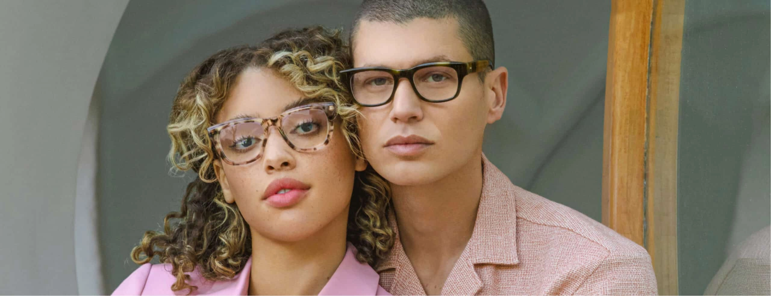 Barton Perreira is an independent brand that sees things differently, taking the time to invest in craftsmanship that produces nothing less than the finest eyewear in the world.