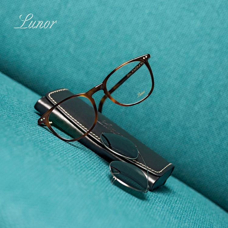 LUNOR Eyewear : Outstanding minimalist glasses for women and men