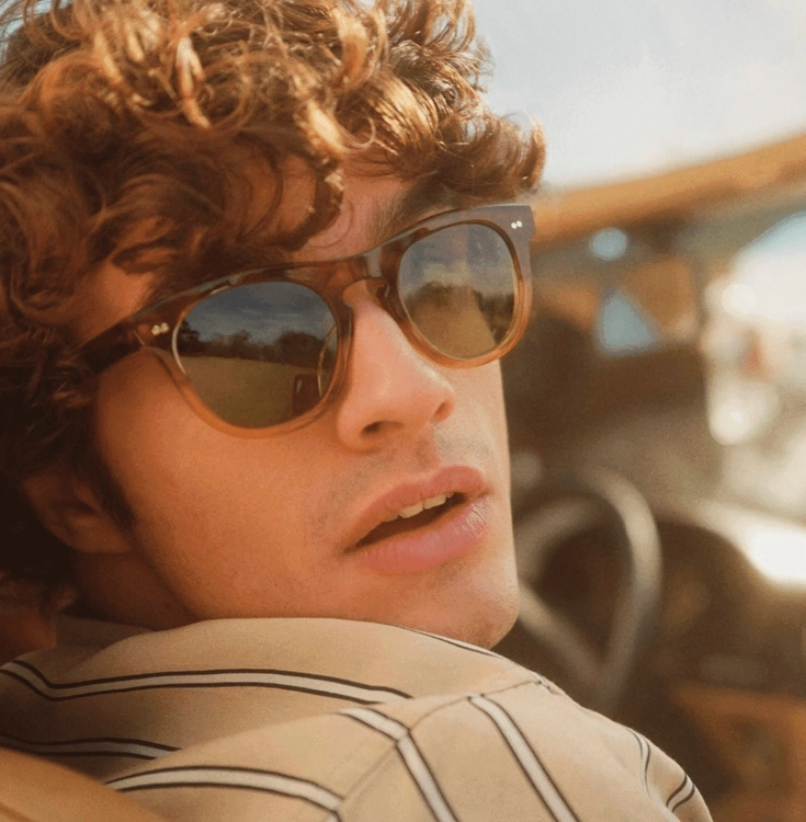 How to choose the best sunglasses to suit your face